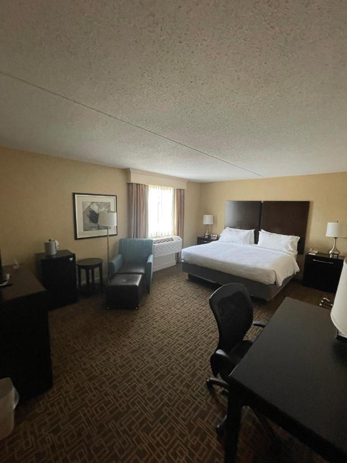 Holiday Inn Express Philadelphia Penn'S Landing, An Ihg Hotel Экстерьер фото